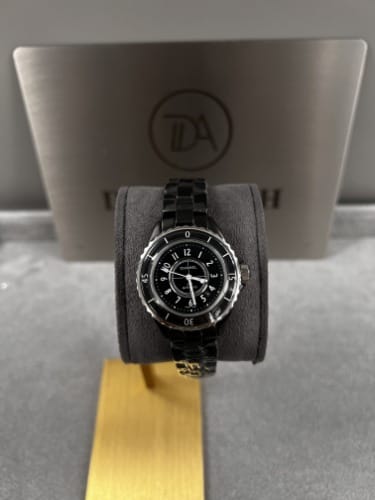 샤넬 J12 블랙세라믹 오토메틱 33mm