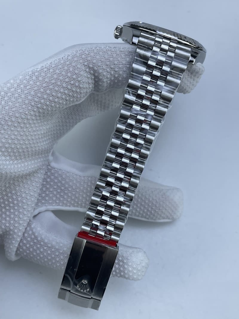 롤렉스 데이저스트 흰판 로만 다이얼 41mm 5