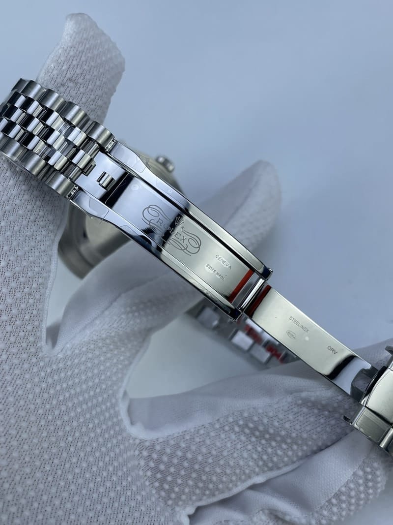 롤렉스 데이저스트 흰판 로만 다이얼 41mm 9