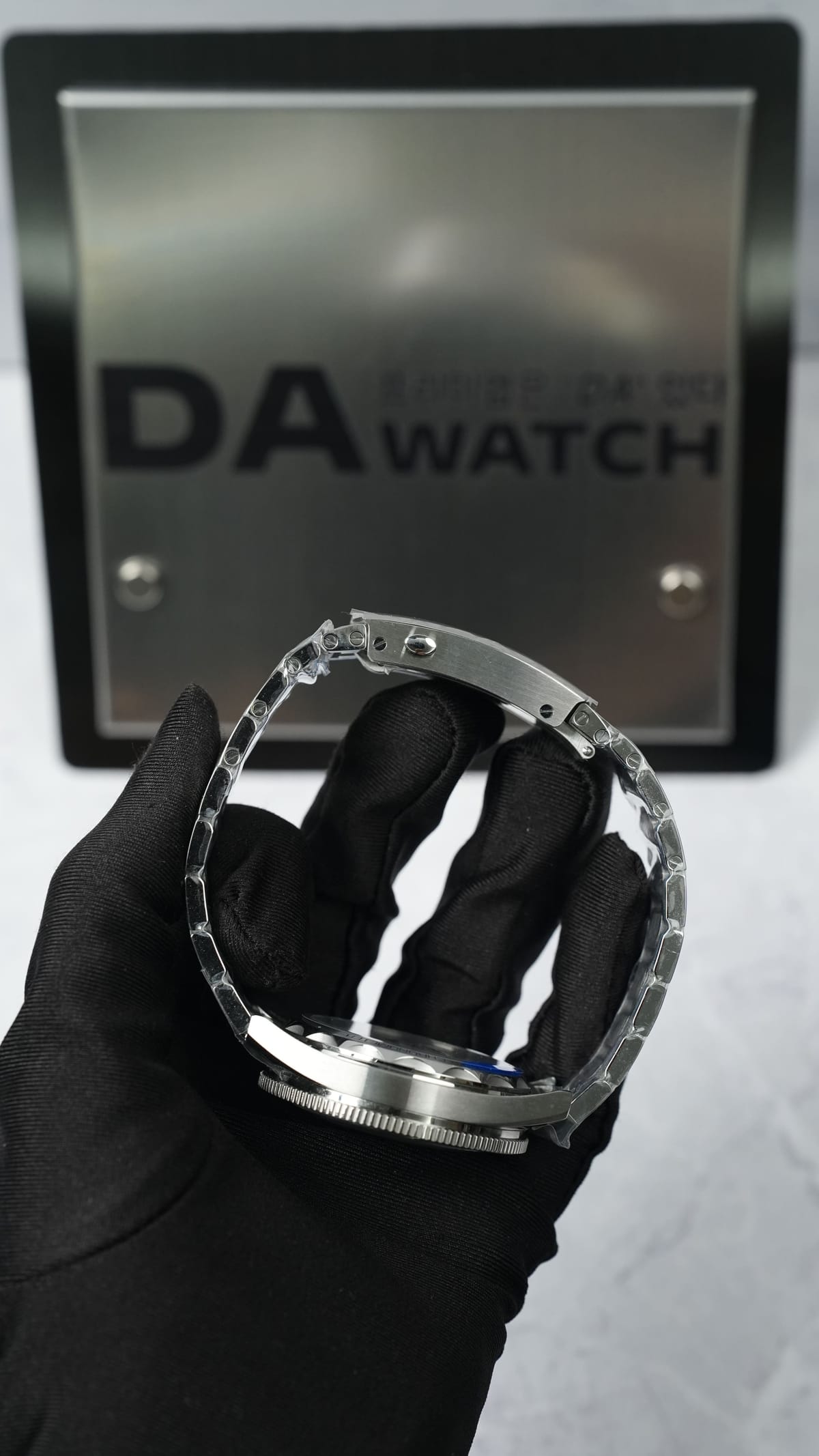 오메가 씨마스터 300 헤리티지 블랙 41mm 11