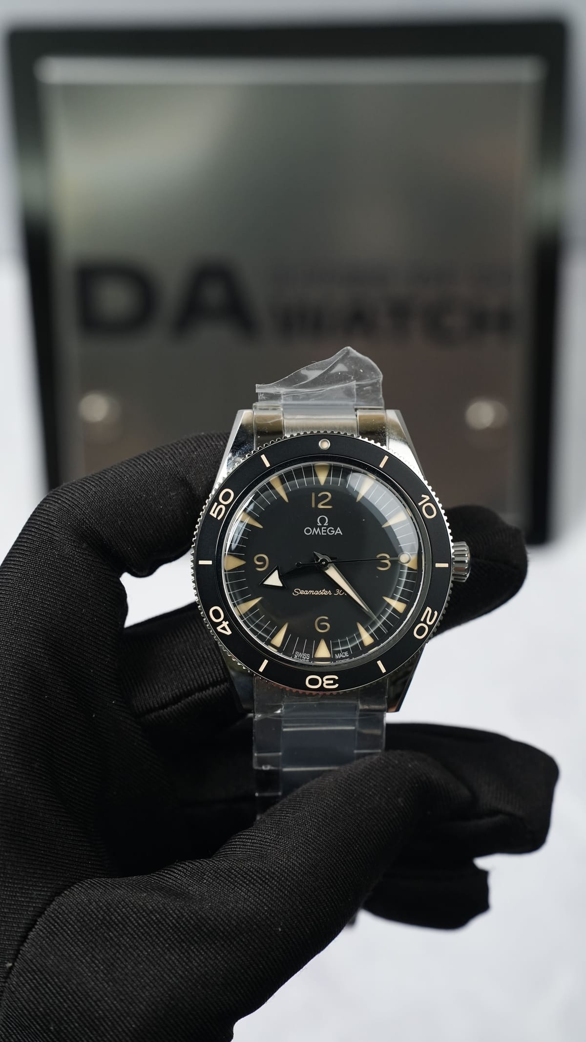 오메가 씨마스터 300 헤리티지 블랙 41mm 16