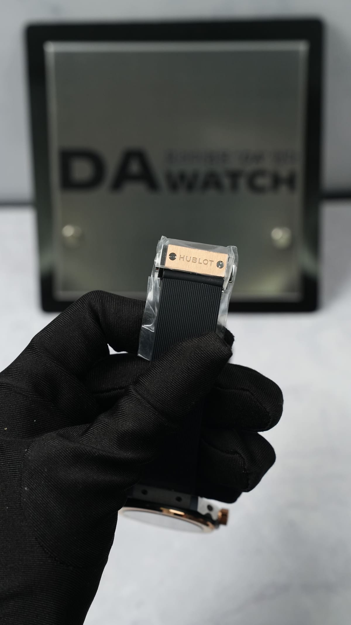 위블로 클래식퓨전 티타늄 콤비 검판 러버밴드 42mm 11