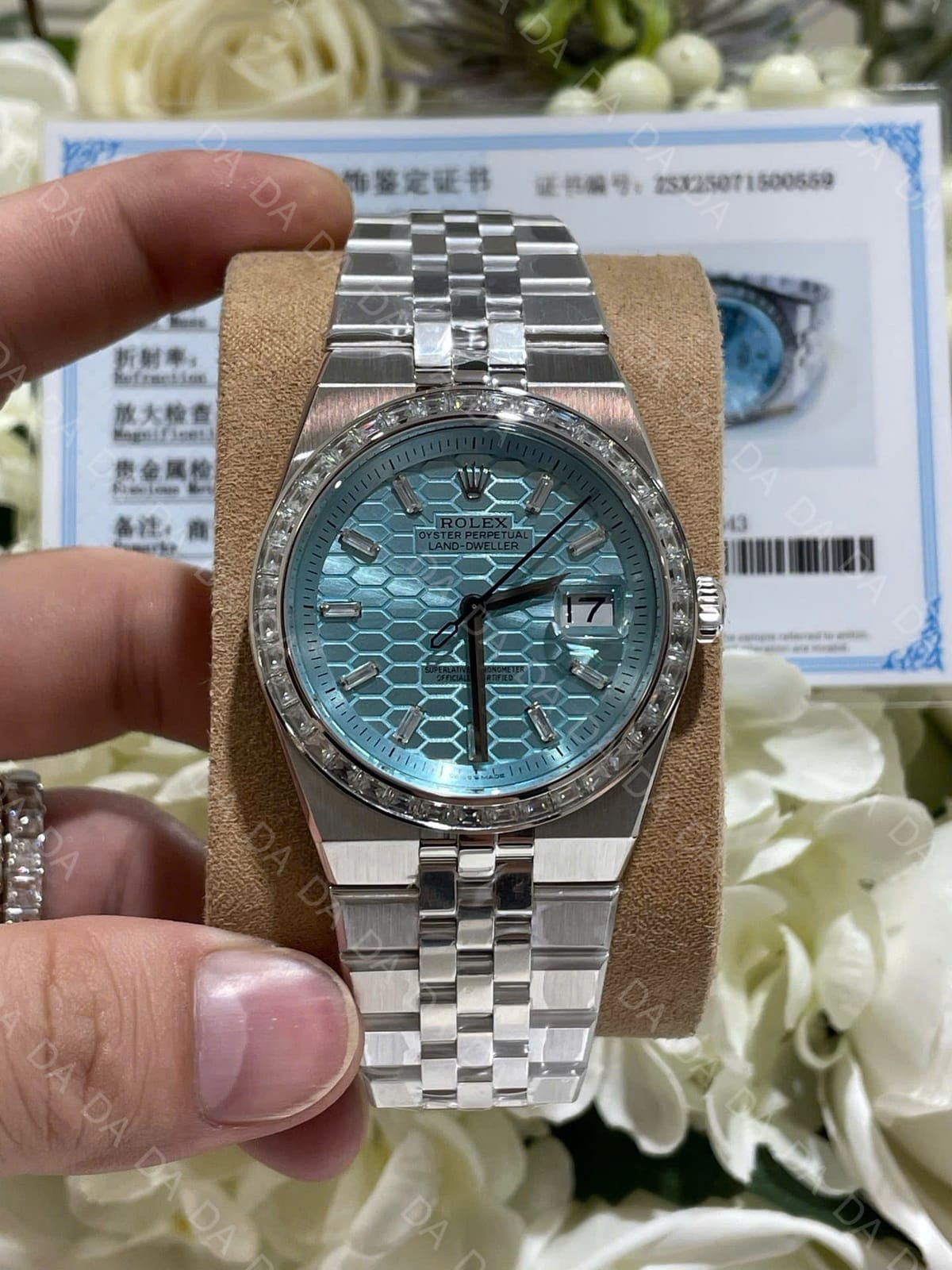 롤렉스 랜드드웰러 스틸 아이스블루 바게트다이아 다이아베젤 40mm 5