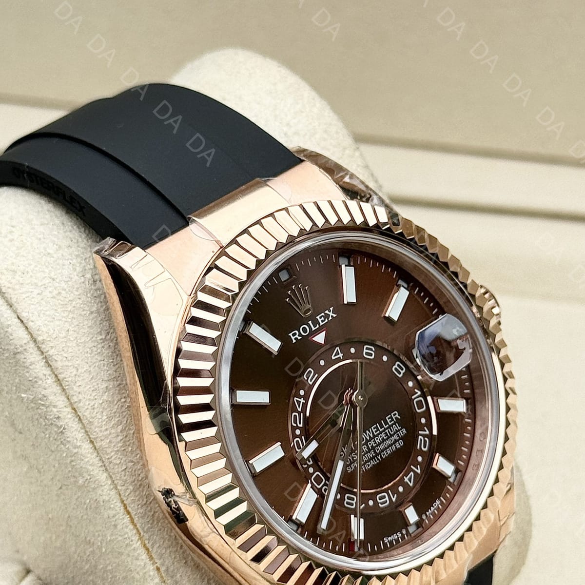 롤렉스 스카이드웰러 로즈골드 금통 초코판 러버밴드 42mm 4