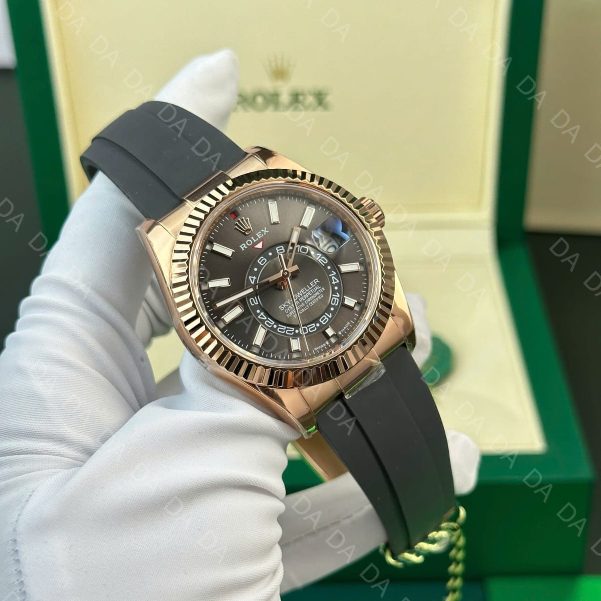 롤렉스 스카이드웰러 로즈골드 금통 그레이판 러버밴드 42mm 5