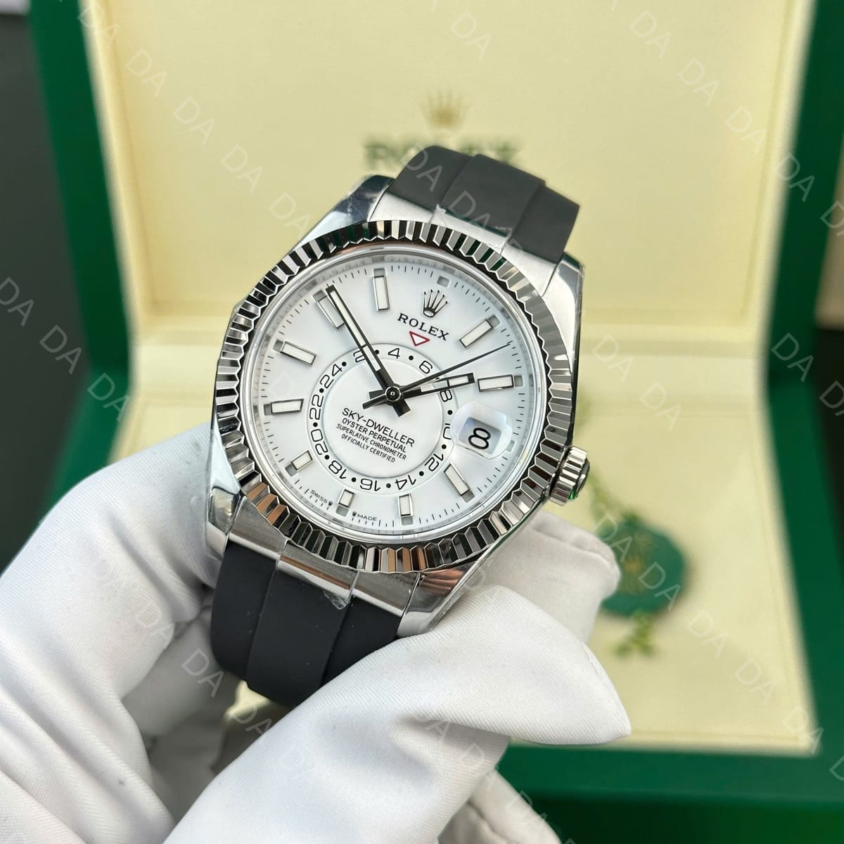 롤렉스 스카이드웰러 스틸 흰판 러버밴드 42mm 4