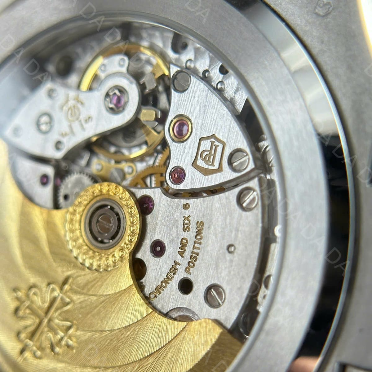파텍필립 노틸러스 5811 화이트골드 41mm 15