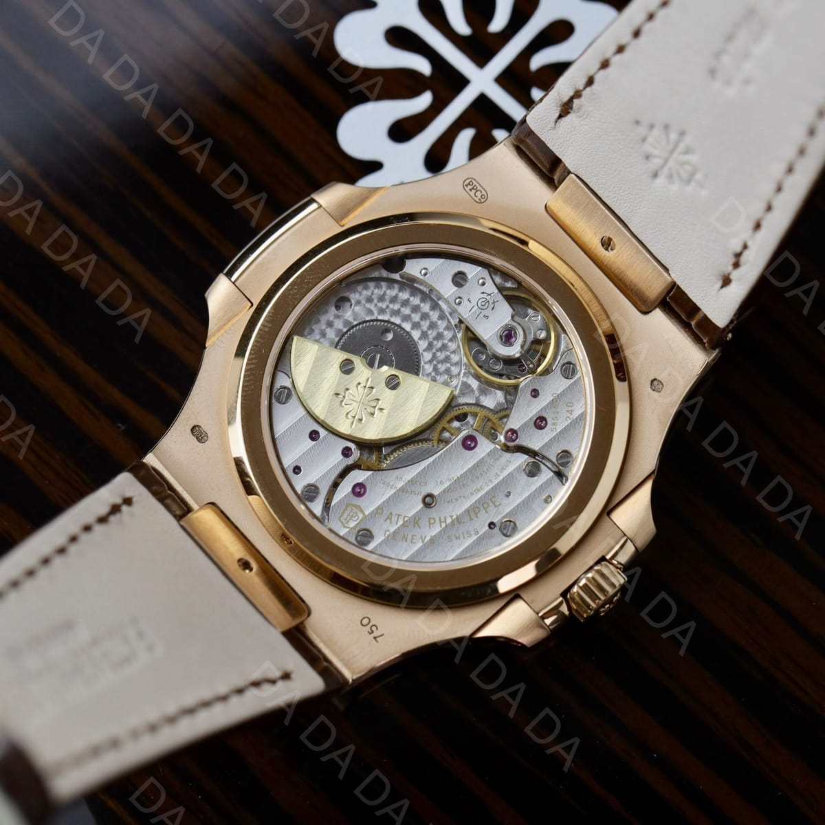 파텍필립 노틸러스 금통 그레이다이얼 가죽밴드 40mm 11