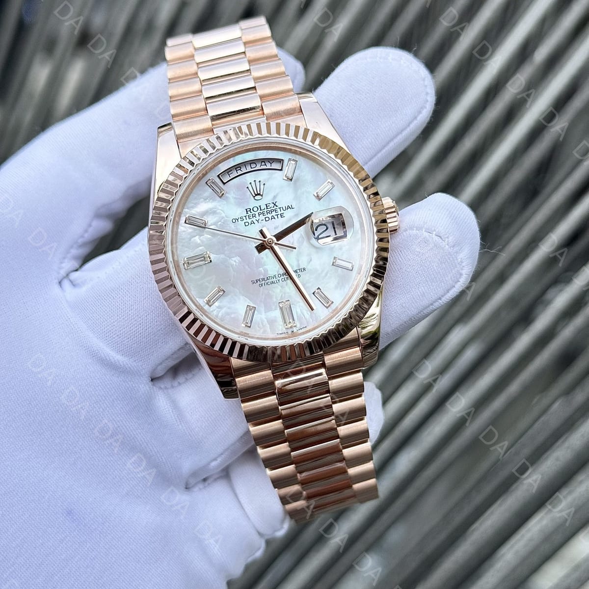 롤렉스 데이데이트 로즈골드 금통 자개판 40mm 4