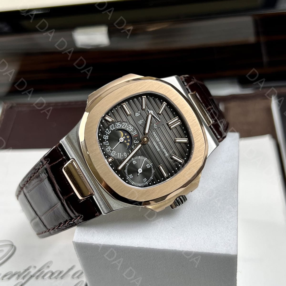 파텍필립 노틸러스 5712 콤비 그레이다이얼 가죽밴드 40mm 4