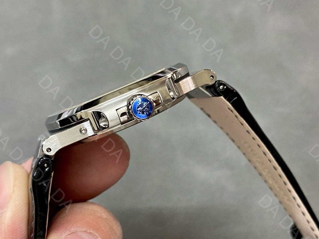 파텍필립 노틸러스 5712 화이트골드 그레이다이얼 가죽밴드 40mm 6