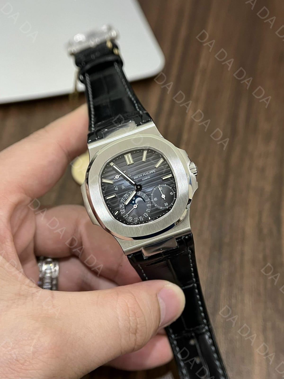 파텍필립 노틸러스 5712 화이트골드 청판 가죽밴드 40mm 3