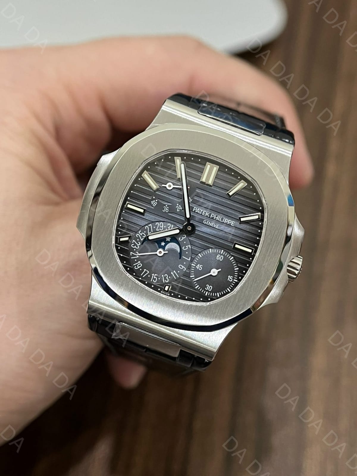 파텍필립 노틸러스 5712 화이트골드 청판 가죽밴드 40mm 4
