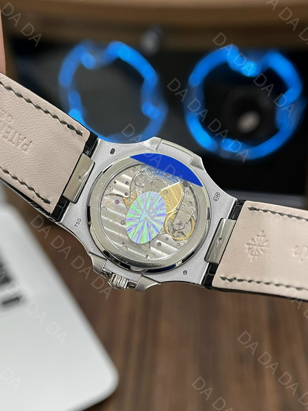 파텍필립 노틸러스 5712 화이트골드 청판 가죽밴드 40mm 7