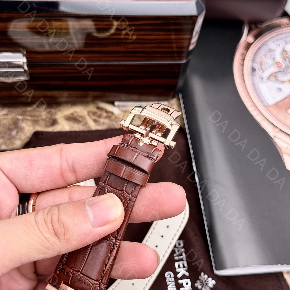 파텍필립 노틸러스 5980 금통 브라운다이얼 가죽밴드 40mm 6