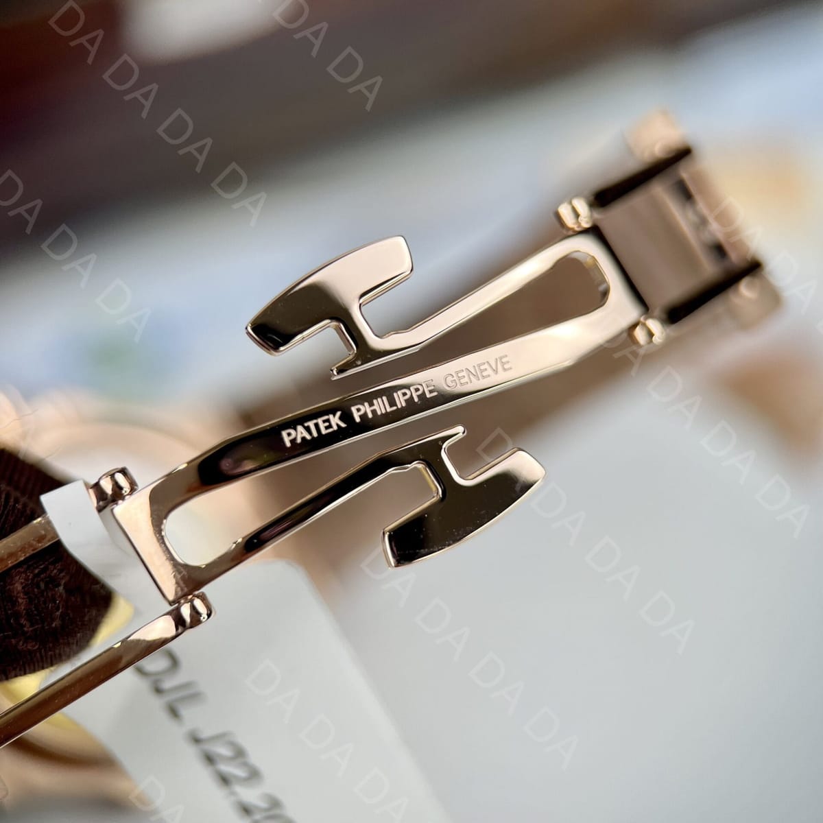 파텍필립 노틸러스 7118 금통 골드다이얼 35.2mm 9