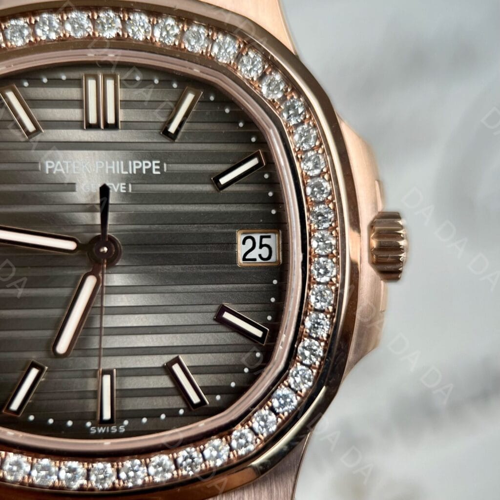 파텍필립 노틸러스 5711 금통 그레이다이얼 다이아베젤 40mm 4