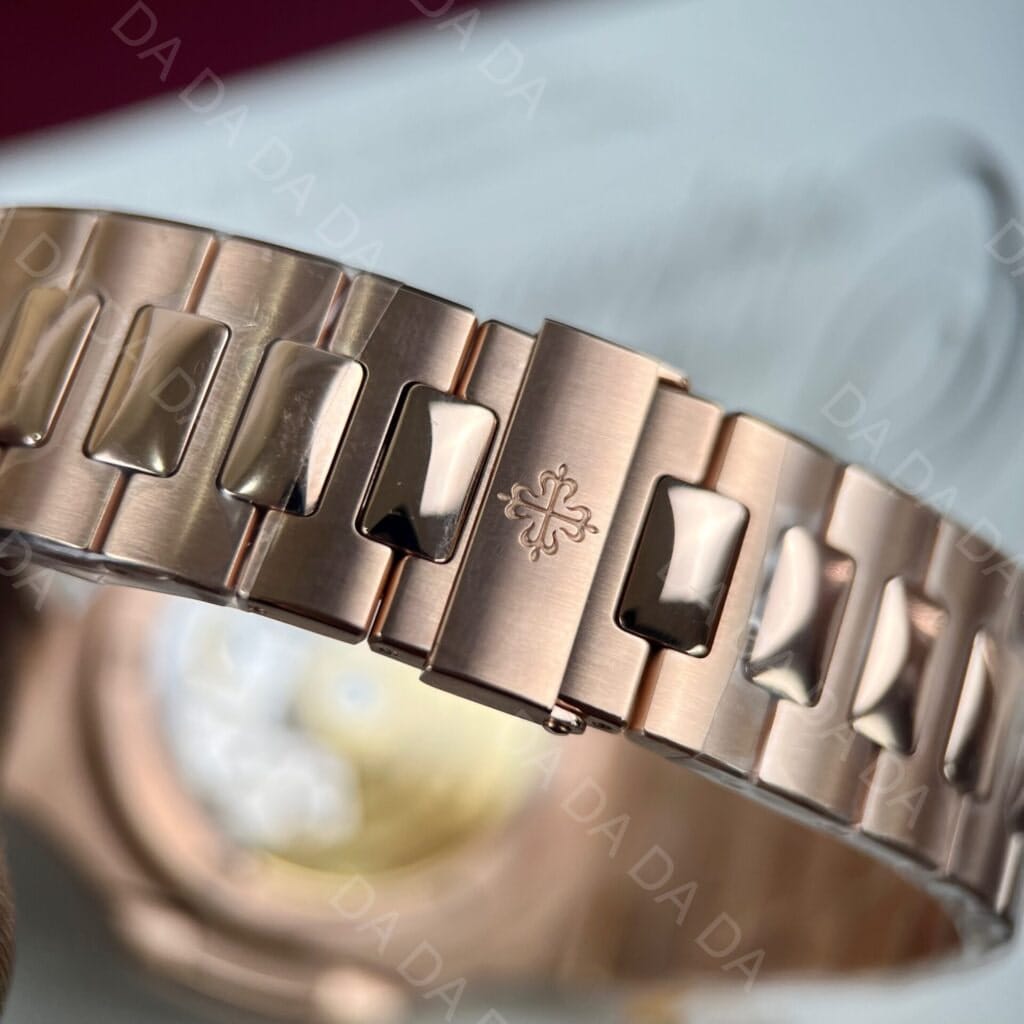 파텍필립 노틸러스 5711 금통 그레이다이얼 다이아베젤 40mm 10