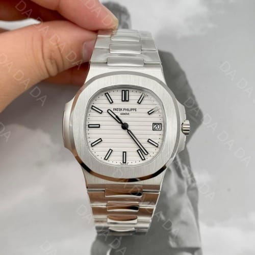파텍필립 노틸러스 5711 화이트다이얼 40mm