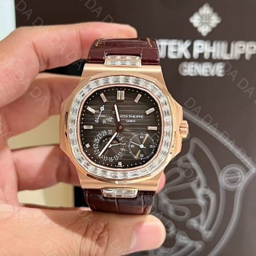 파텍필립 노틸러스 5724 금통 브라운다이얼 다이아베젤 가죽밴드 40mm