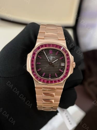 파텍필립 노틸러스 5723 금통 레드 다이아베젤 40mm