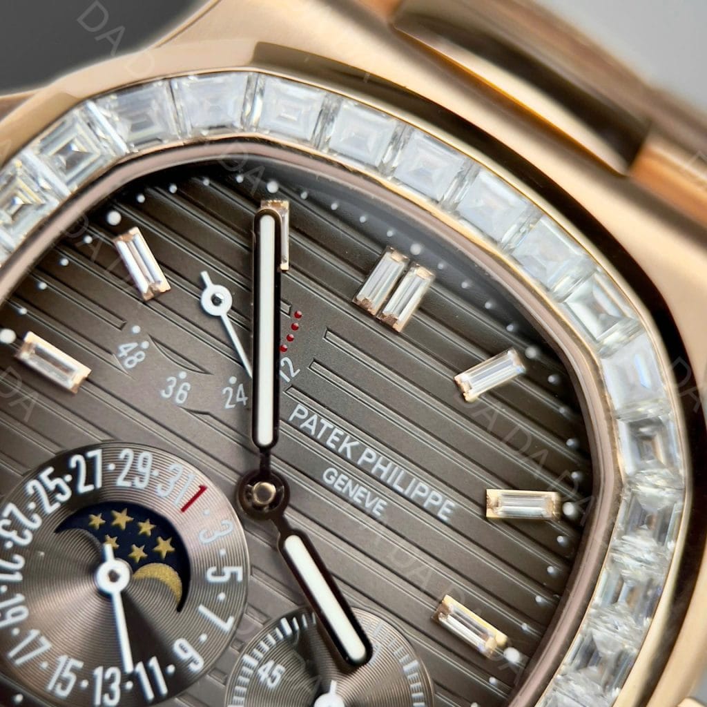파텍필립 노틸러스 5724 금통 그레이다이얼 다이아베젤 40mm 6