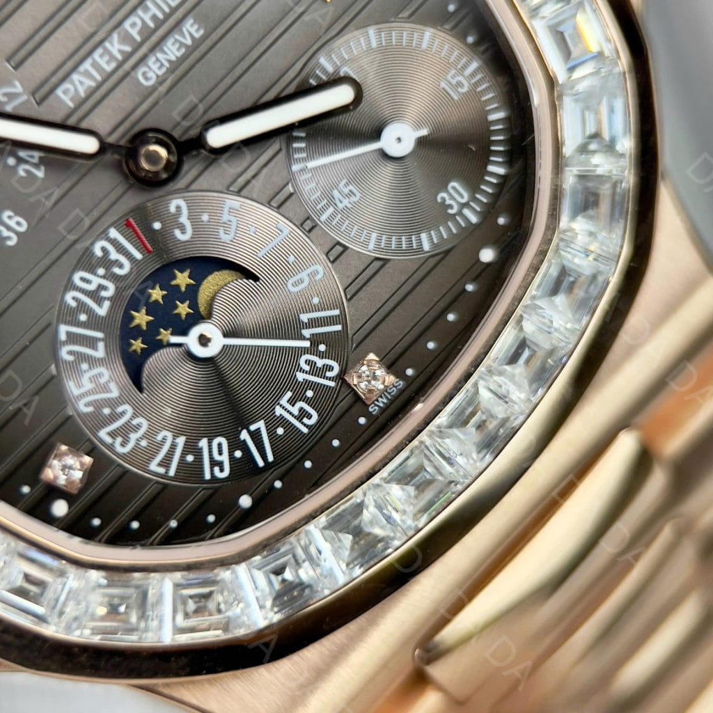 파텍필립 노틸러스 5724 금통 그레이다이얼 다이아베젤 40mm 8