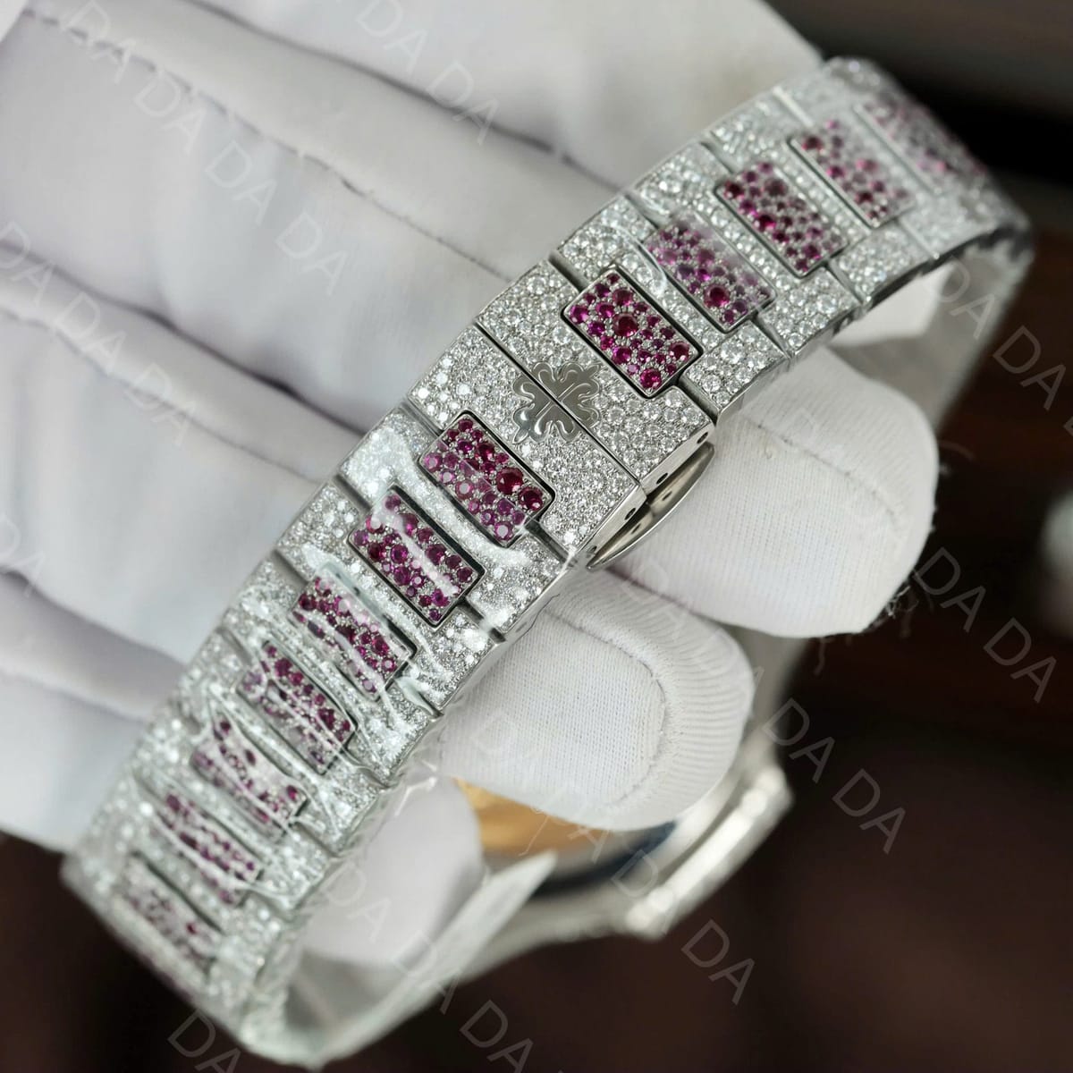 파텍필립 노틸러스 7118 풀파베 레드 다이아 35.2mm 9