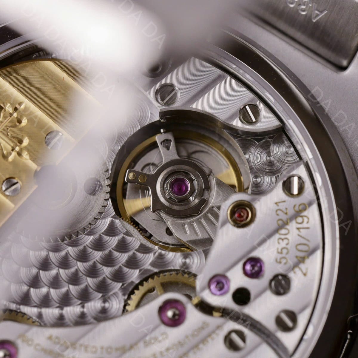 파텍필립 노틸러스 5740 그레이다이얼 40mm 9