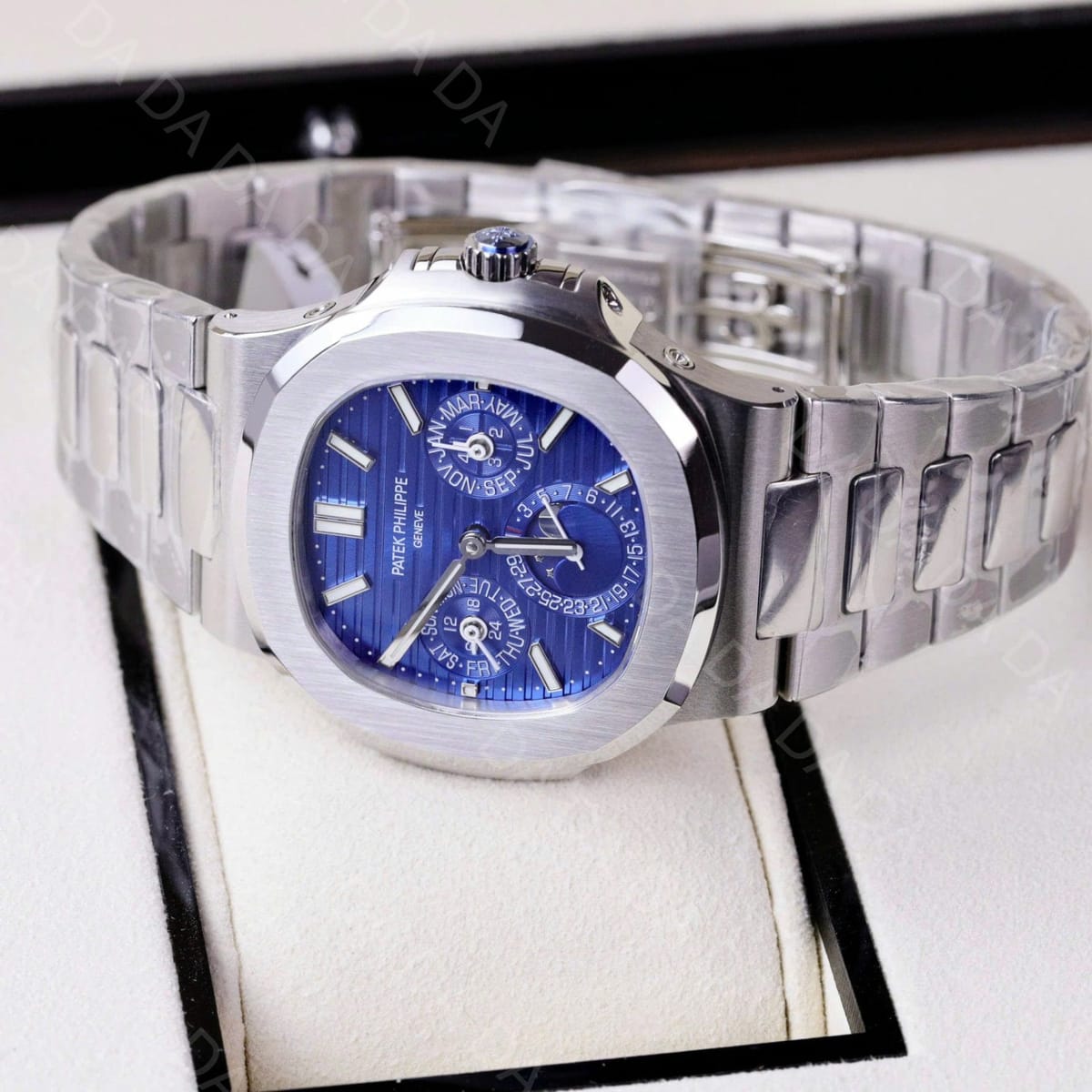 파텍필립 노틸러스 5740 화이트골드 청판 40mm 4