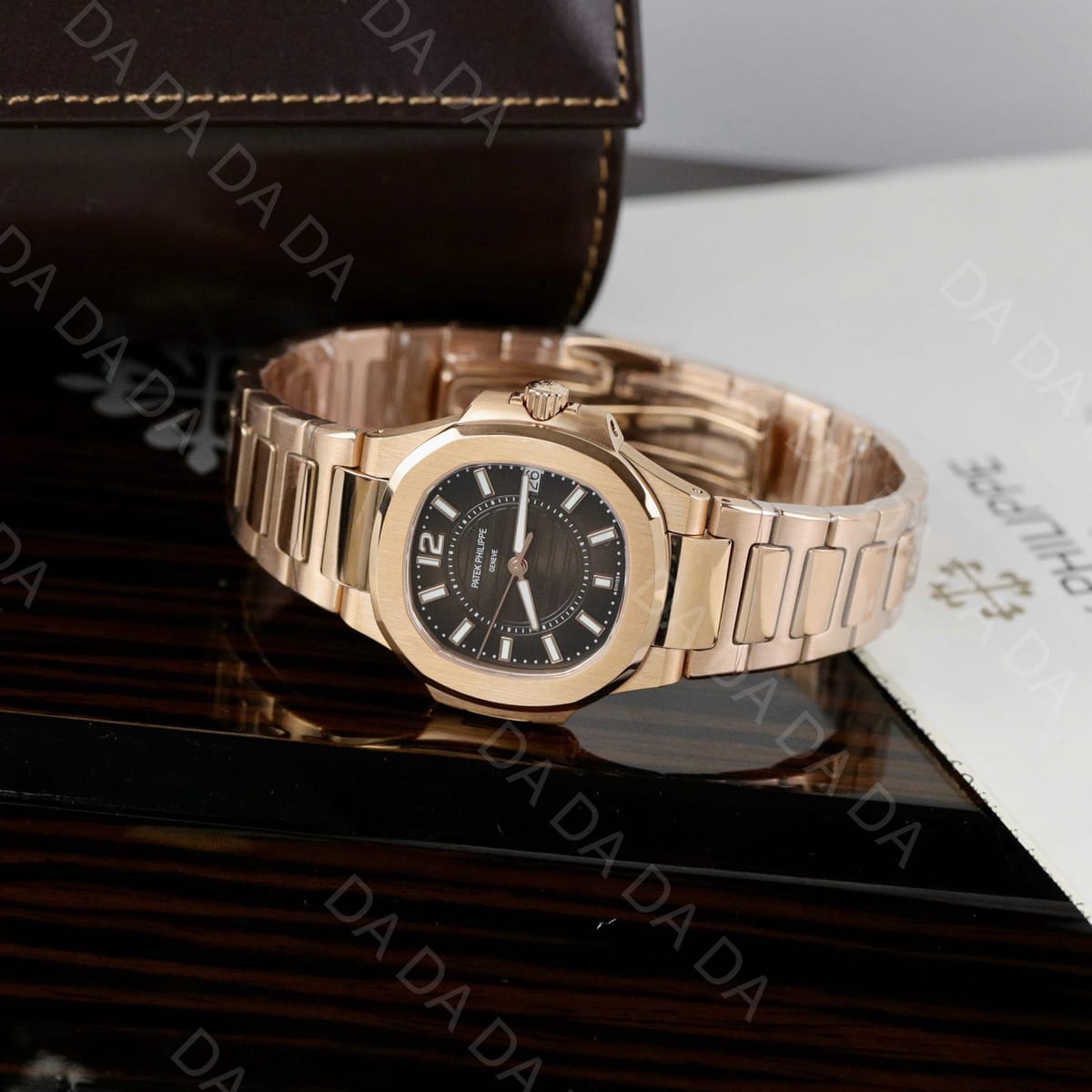 파텍필립 노틸러스 7010 금통 검판 32mm 4