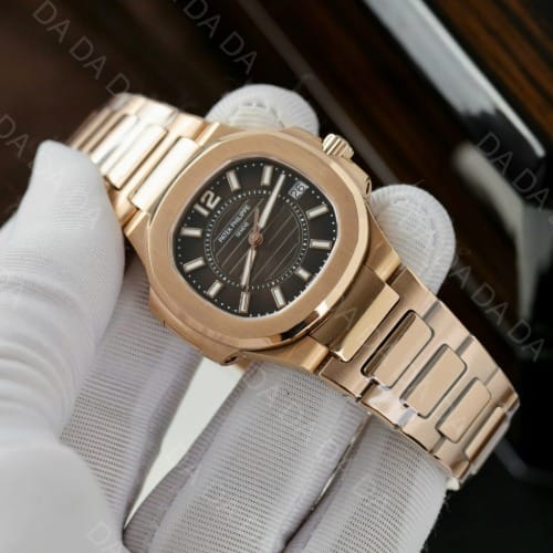 파텍필립 노틸러스 7010 금통 검판 32mm