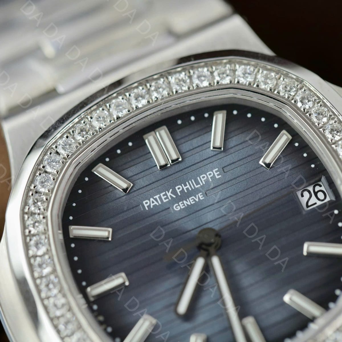 파텍필립 노틸러스 5711 청판 다이아베젤 40mm 4
