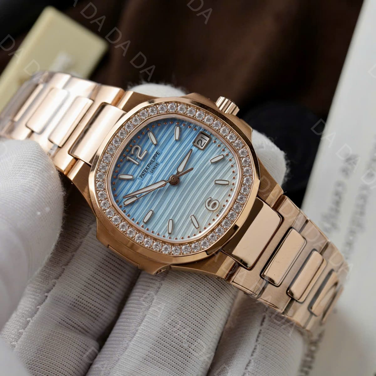 파텍필립 노틸러스 7010 금통 아이스블루 다이아베젤 32mm 5