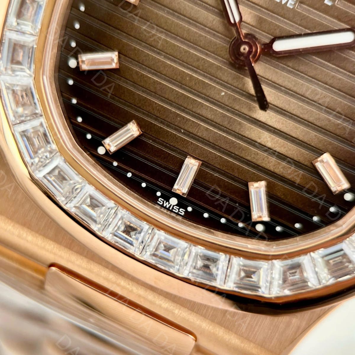 파텍필립 노틸러스 5723 금통 브라운다이얼 다이아베젤 40mm 7