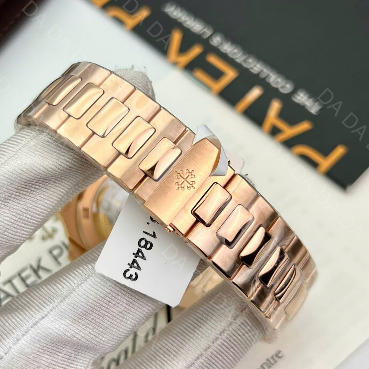 파텍필립 노틸러스 5723 금통 브라운다이얼 다이아베젤 40mm 11