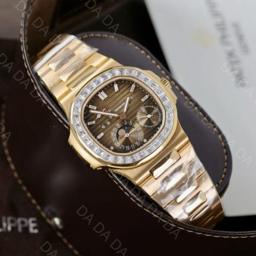 파텍필립 노틸러스 5724 금통 브라운다이얼 다이아베젤 40mm