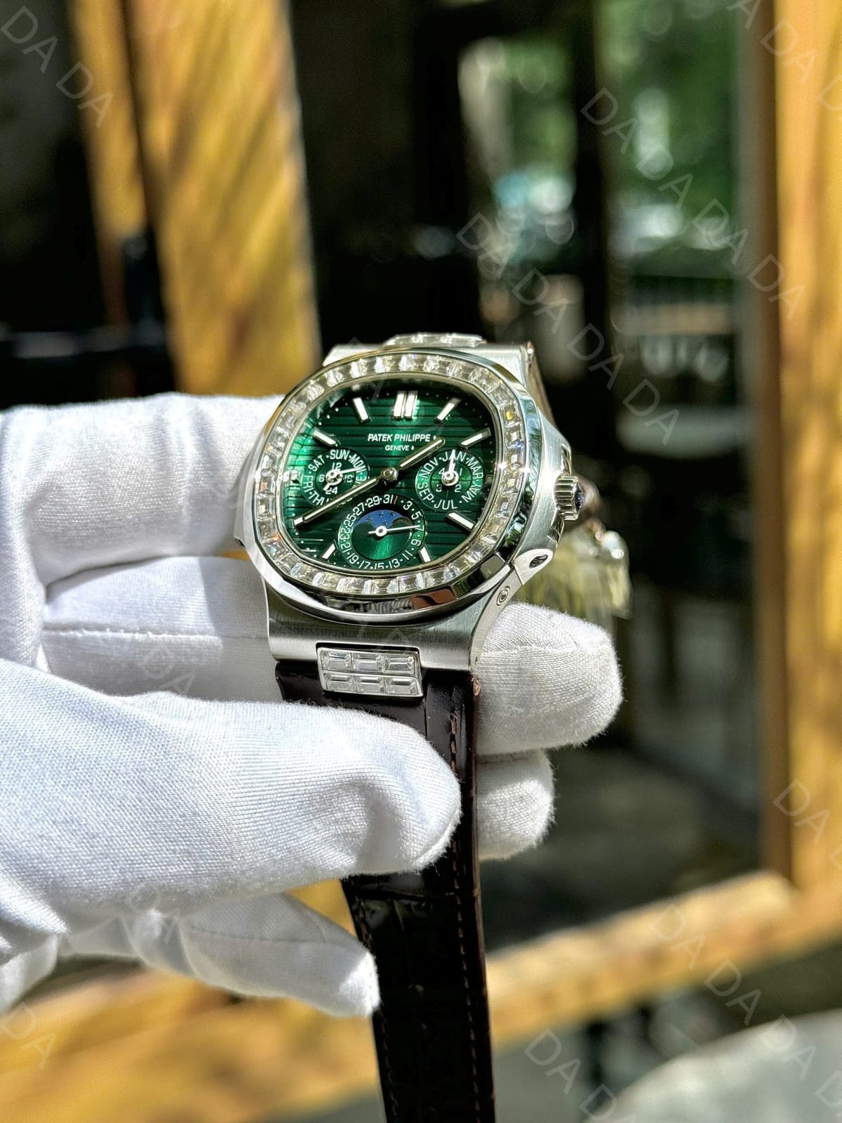 파텍필립 노틸러스 5740 그린다이얼 다이아베젤 가죽밴드 40mm 6
