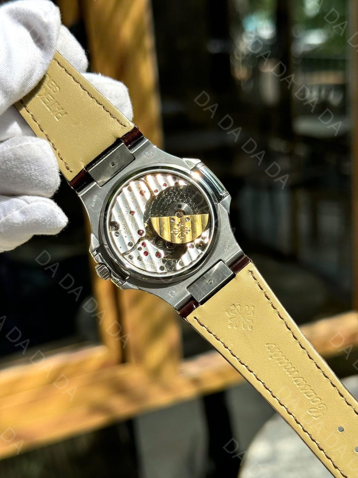 파텍필립 노틸러스 5740 그린다이얼 다이아베젤 가죽밴드 40mm 9