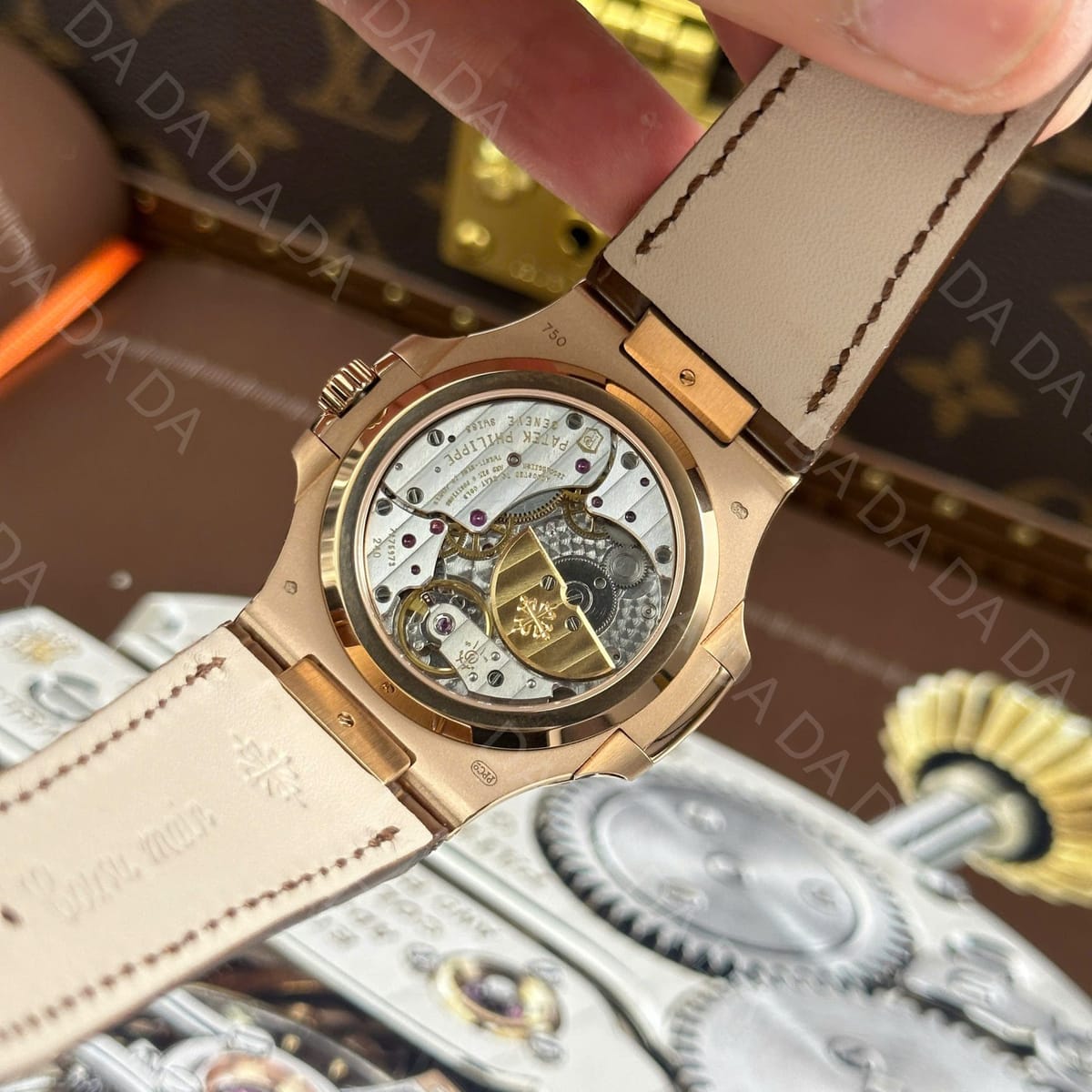 파텍필립 노틸러스 5712 금통 그레이다이얼 가죽밴드 40mm 10