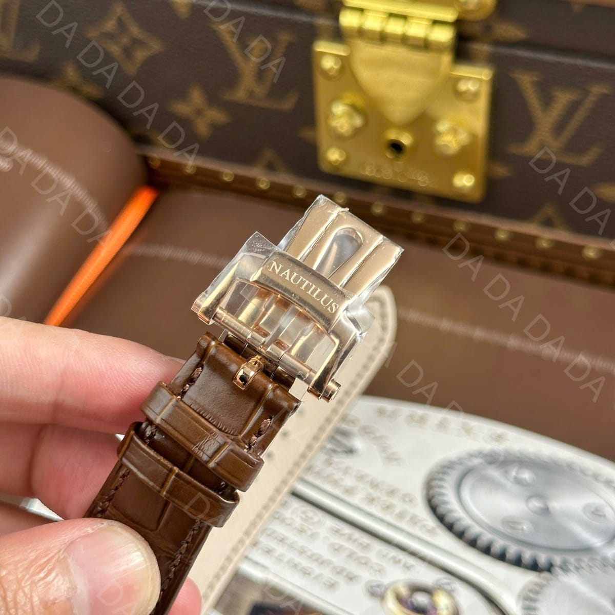 파텍필립 노틸러스 5712 금통 그레이다이얼 가죽밴드 40mm 14