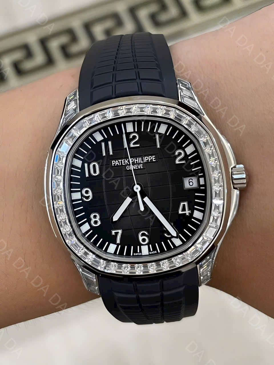 파텍필립 아쿠아넛 5167 블랙 다이아베젤 40mm 5
