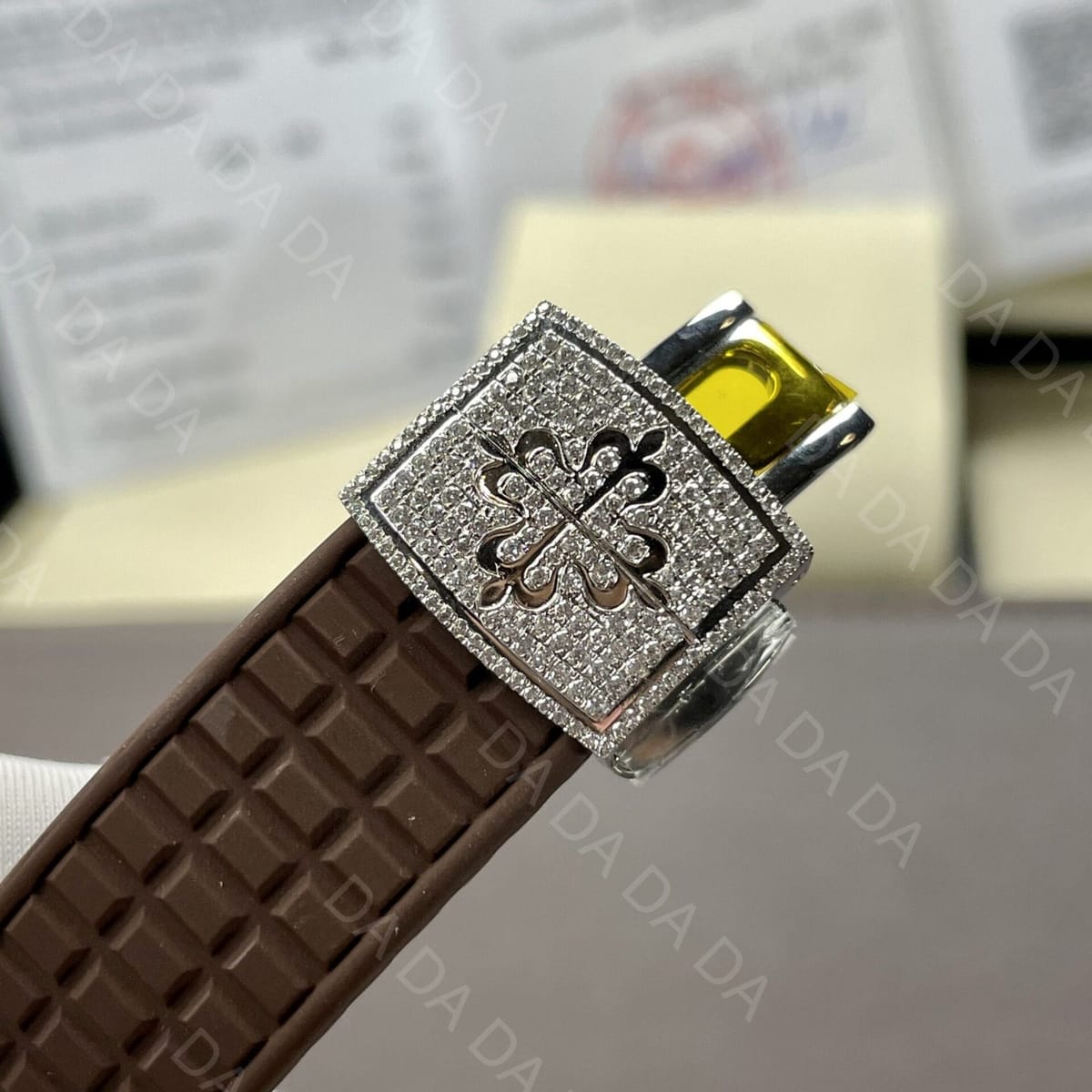 파텍필립 아쿠아넛 5067 브라운 풀파베 35.6mm 9