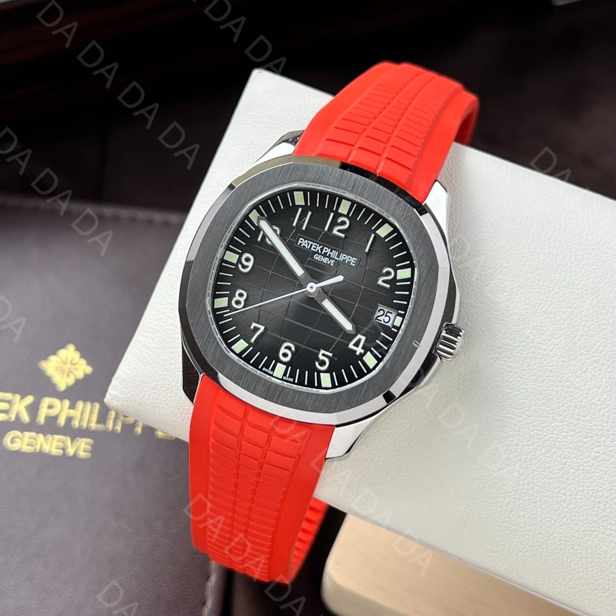 파텍필립 아쿠아넛 5167 블랙 레드 러버밴드 40mm 4