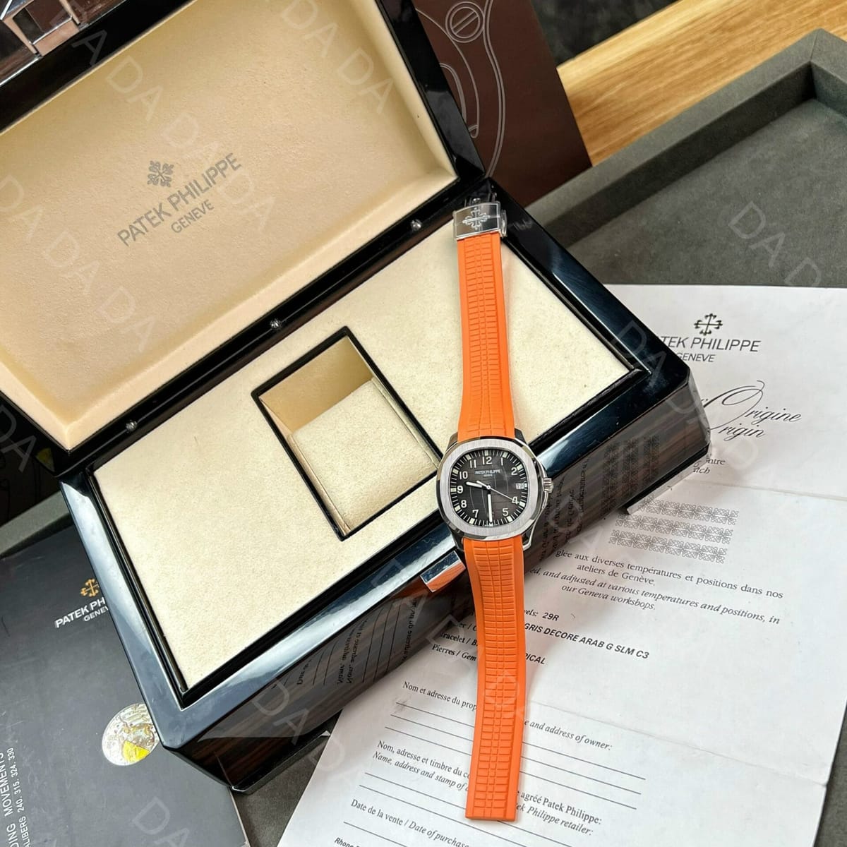 파텍필립 아쿠아넛 5167 블랙 오렌지 러버스트랩 40mm 3