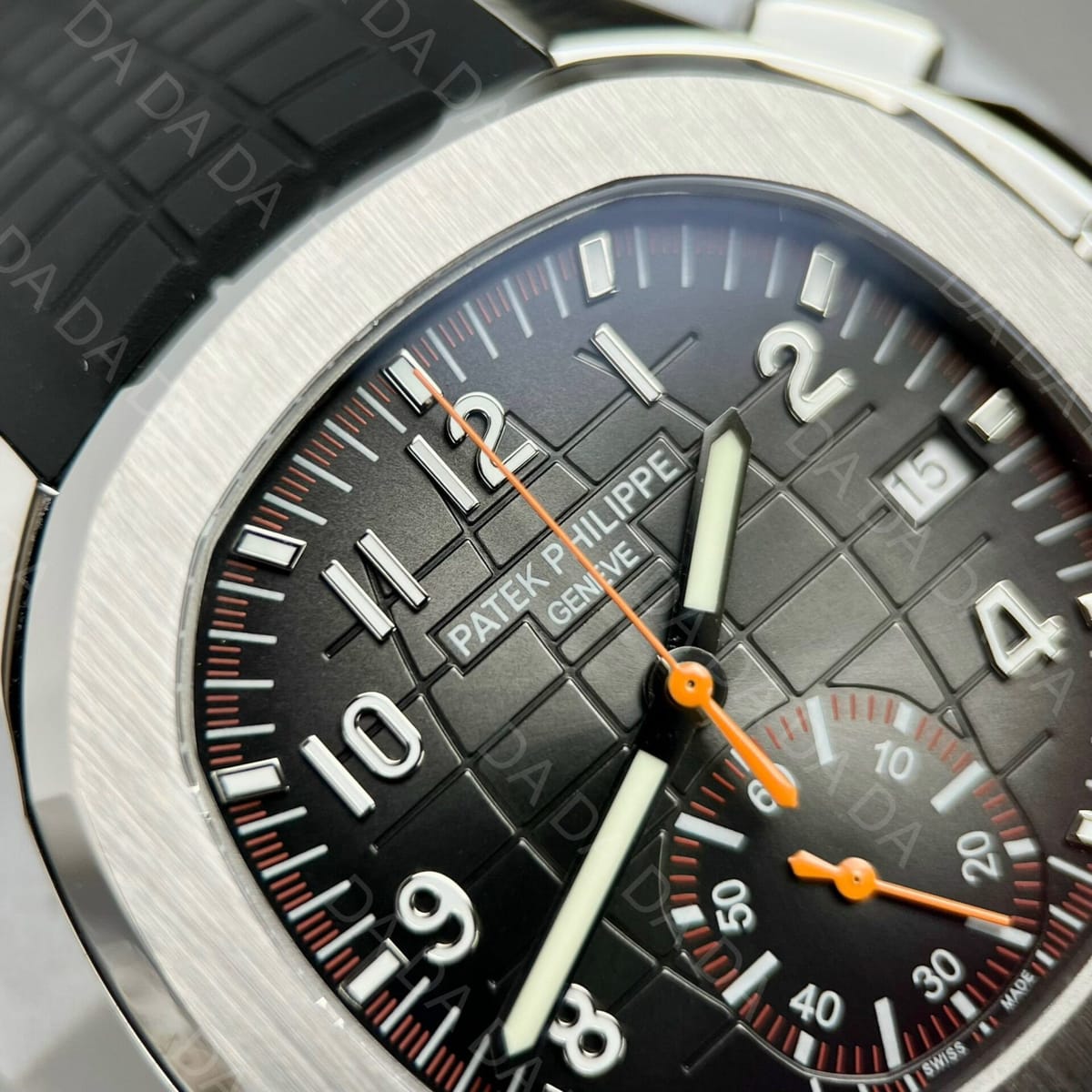 파텍필립 아쿠아넛 5968 블랙 러버밴드 42mm 5