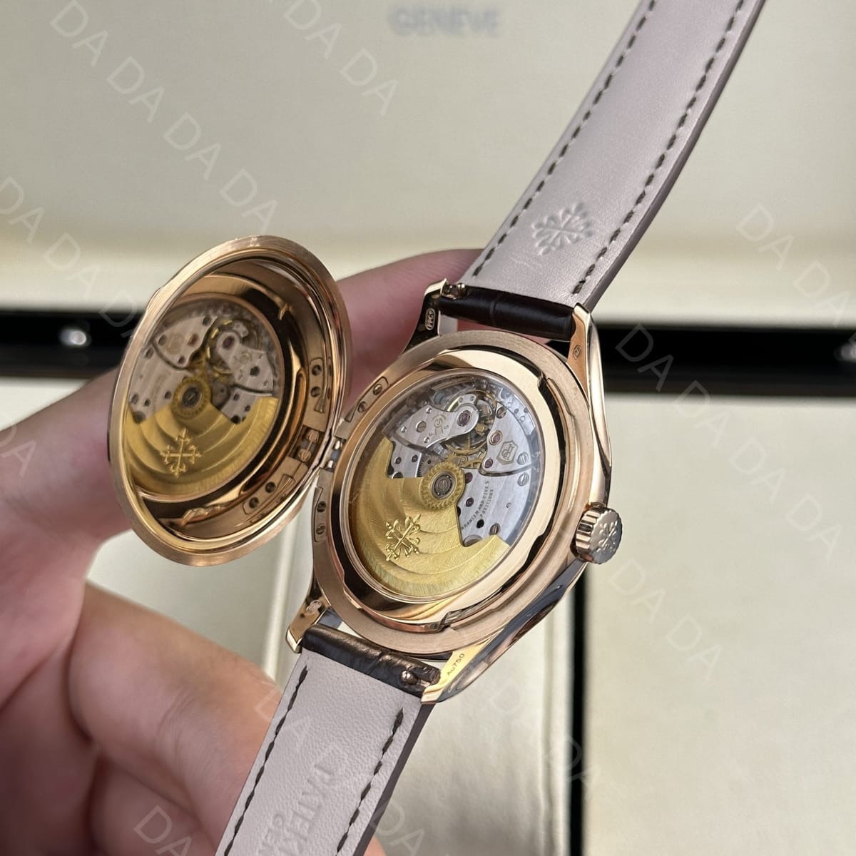파텍필립 칼라트라바 5227 로즈골드 금통 흰판 39mm 11