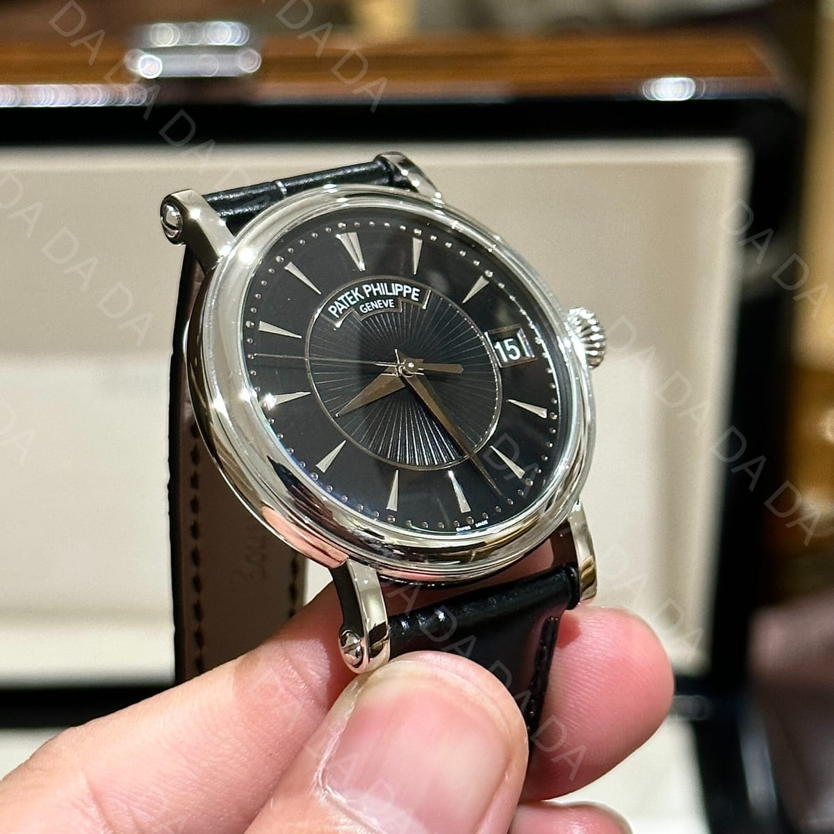 파텍필립 칼라트라바 5153 블랙 38mm 4