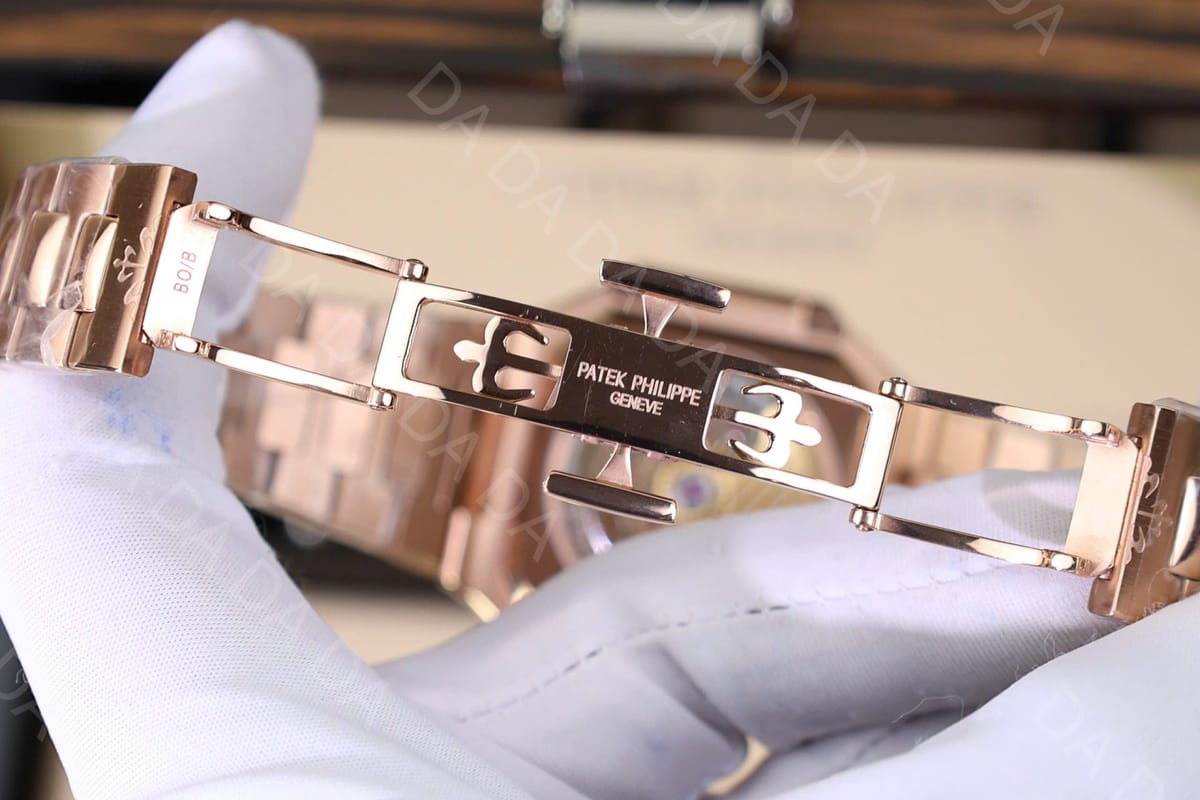 파텍필립 큐비투스 5821 로즈골드 금통 흰판 45mm 9