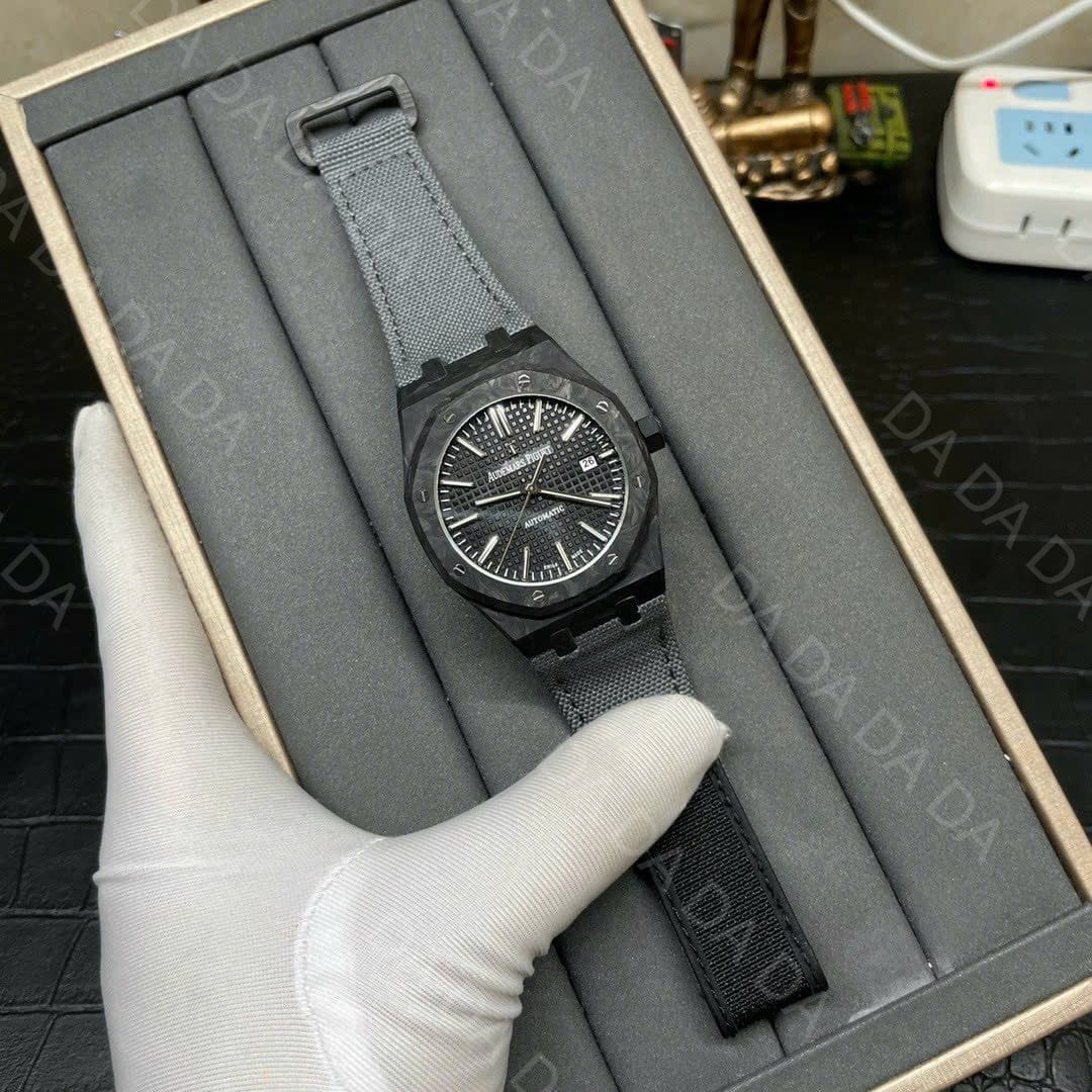 오데마피게 로얄오크 15400 카본 블랙 41mm 3